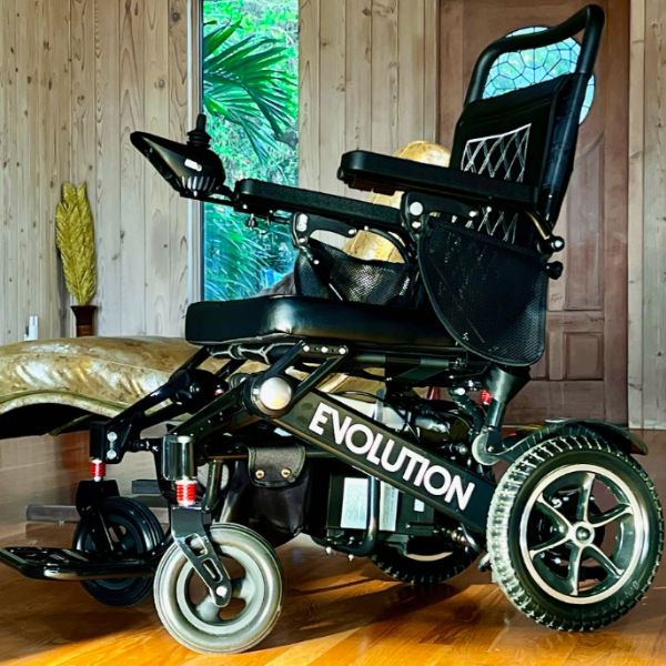 Evaluation Evolution Auto Folding Power Wheelchair in Black