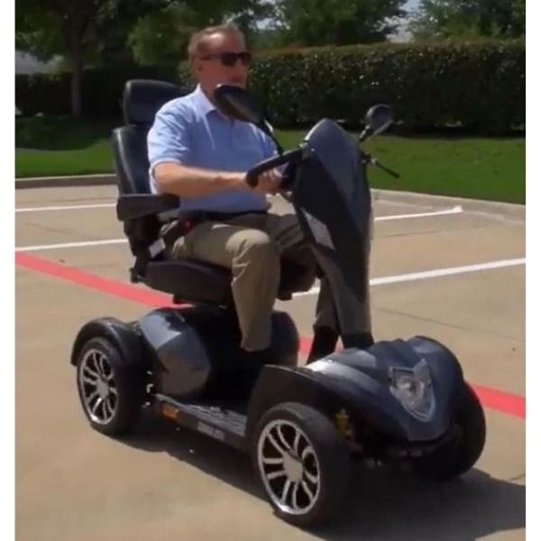 Drive Medical Cobra GT4 Heavy Duty Scooter Right Side with Customer Review View