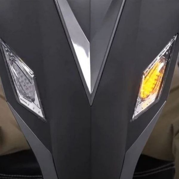 Drive Medical Cobra GT4 Heavy Duty Scooter Ulra Bright LED View