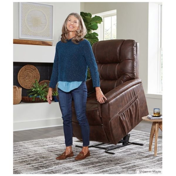 Golden Technologies DeLuna Dione Luxury Lift Chair PR446