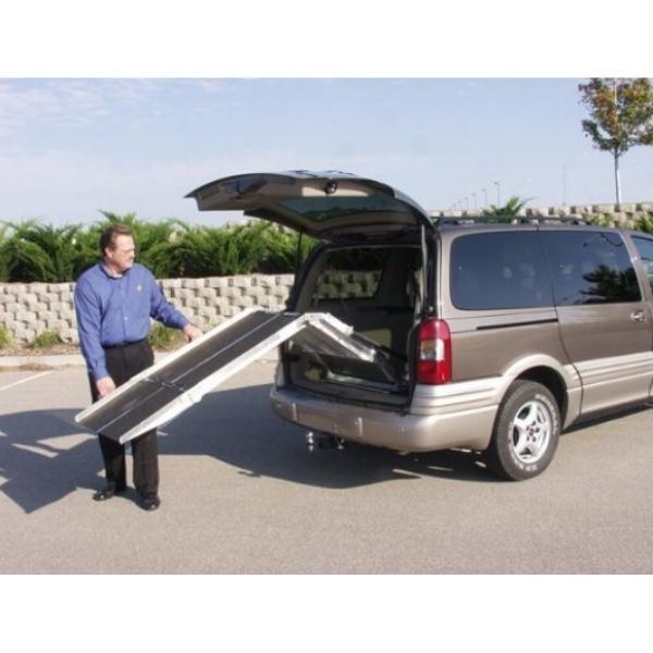 Full Width Rear Ramp PVI Folding Rear Door Ramp