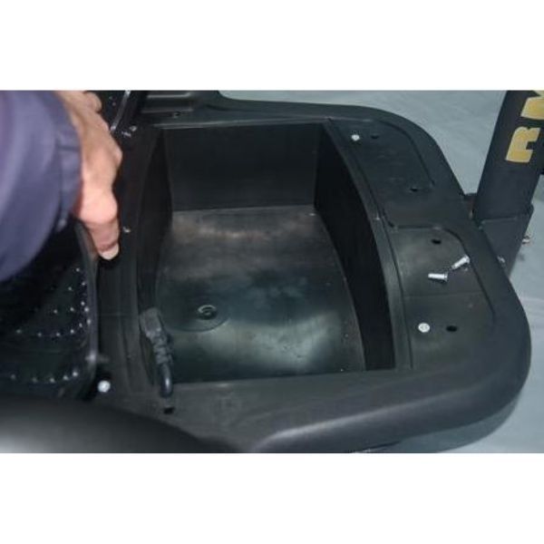 RMB EV Multi-Point 48v 500W 3 Wheel Electric Scooter Floor Space View