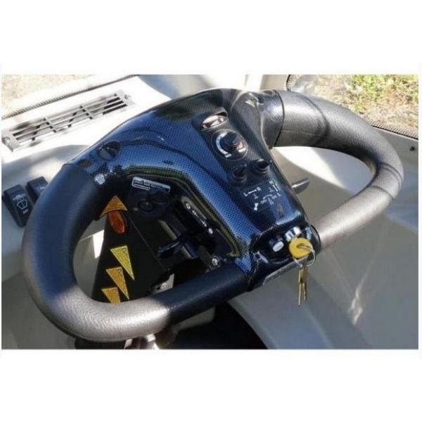 Shoprider Flagship Luxury Scooter Steering Wheel View